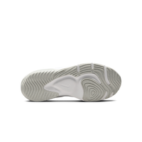 NIKE LEGEND ESSENTIAL 3 - Marka store