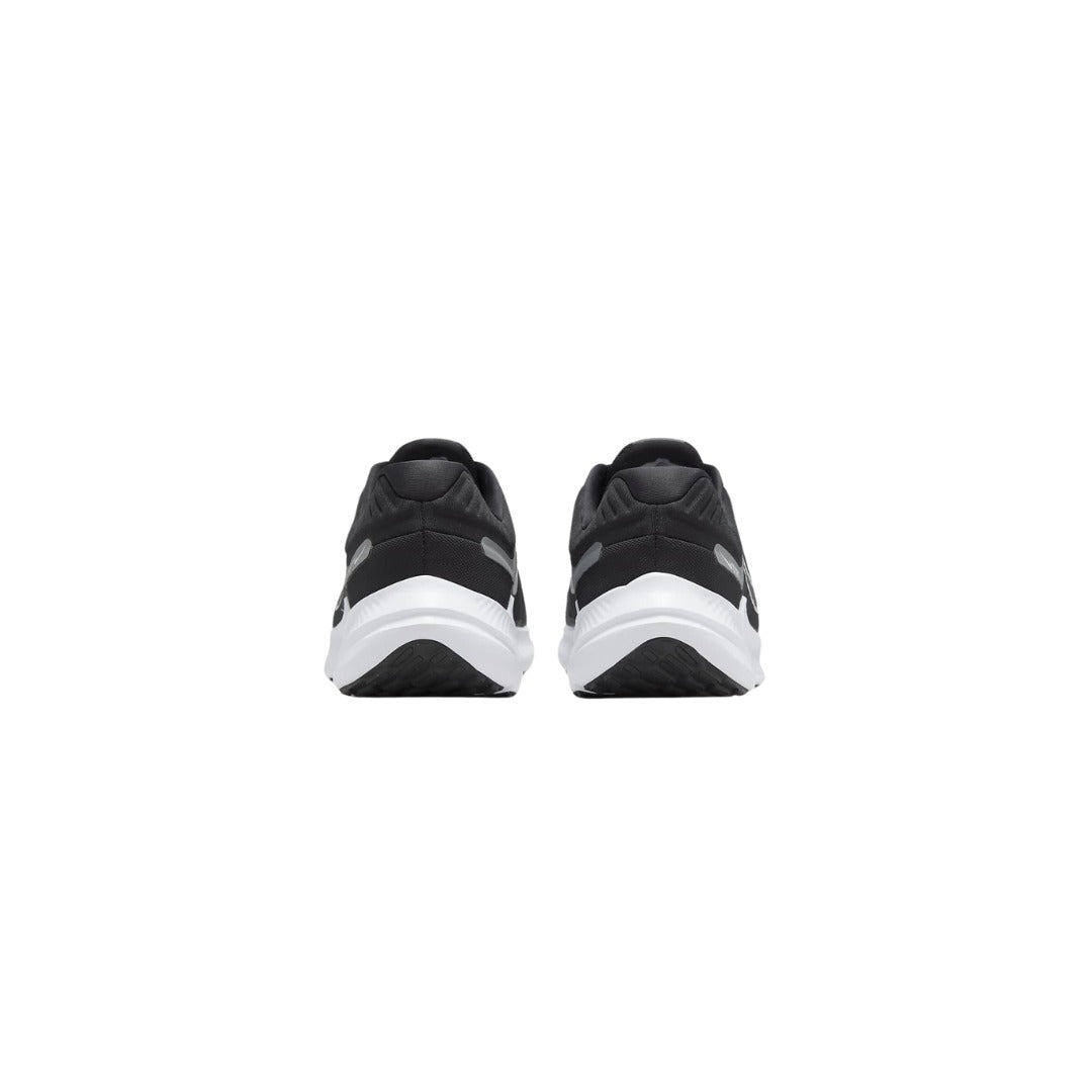 Nike Quest 5 Blk/Wht