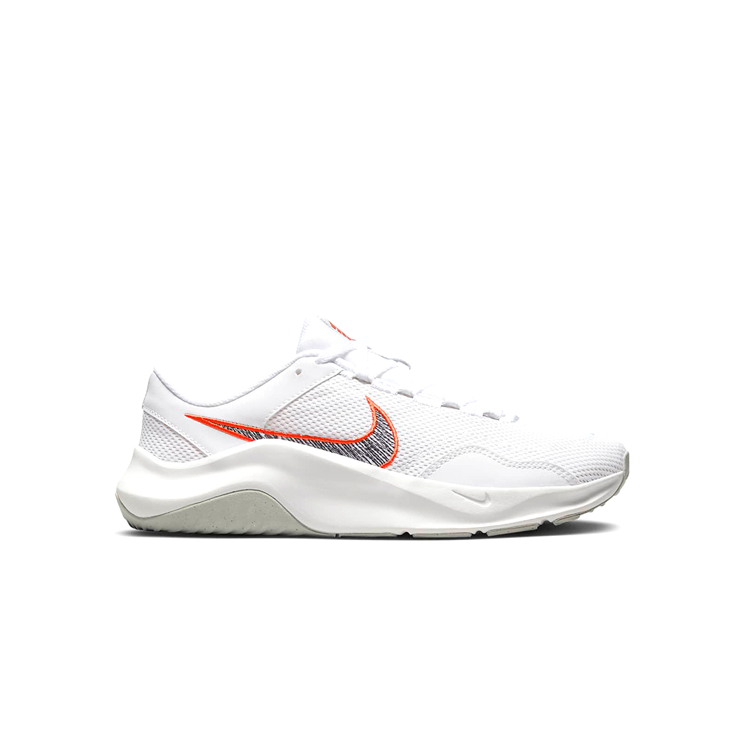 NIKE LEGEND ESSENTIAL 3 - Marka store