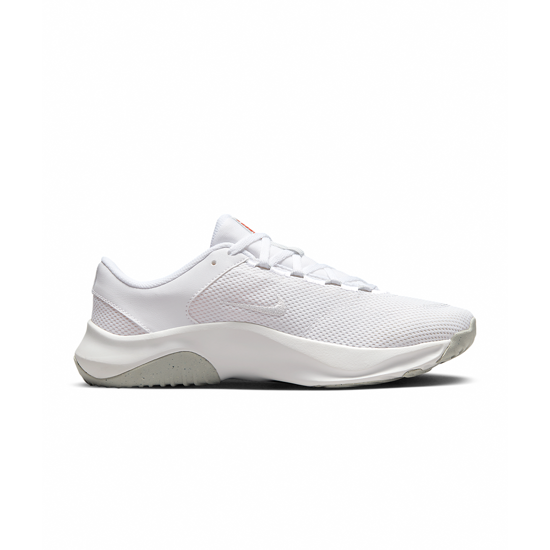 NIKE LEGEND ESSENTIAL 3 - Marka store